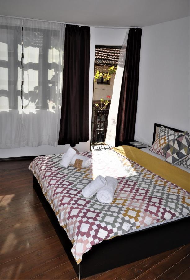 Honey I'M Home Apartments Велико-Тирново Екстер'єр фото